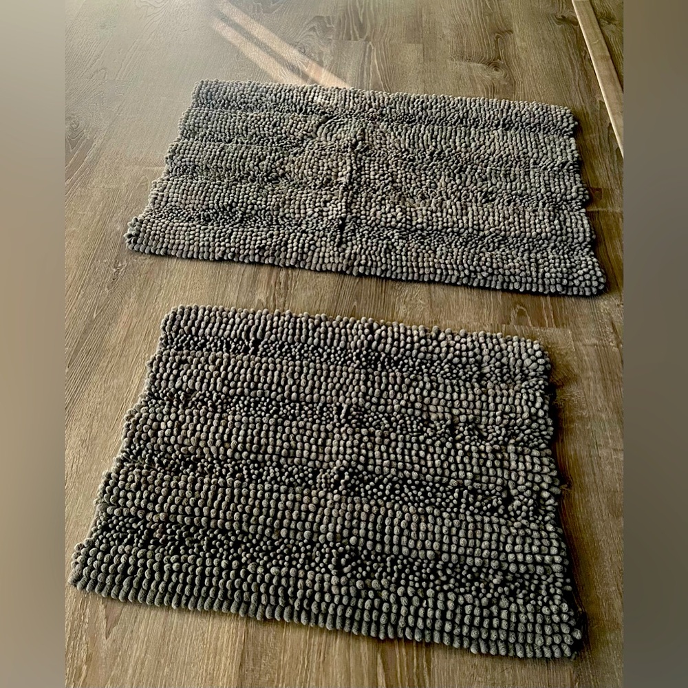 Grey Bathroom Rug Set